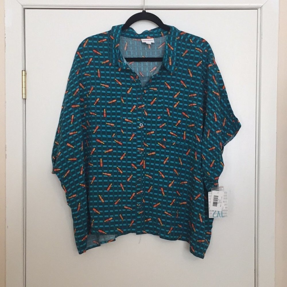 2XL LuLaRoe Amy Shirt BB11 861